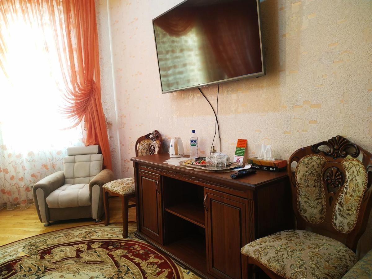Happy House Hotel Salor Exterior foto
